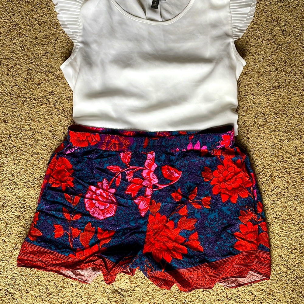 Anthropologie Shorts For Summer. Great Print!